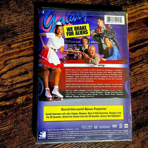 3rd Rock from the Sun Seasons 1 & 2 - Picture 4 of 7